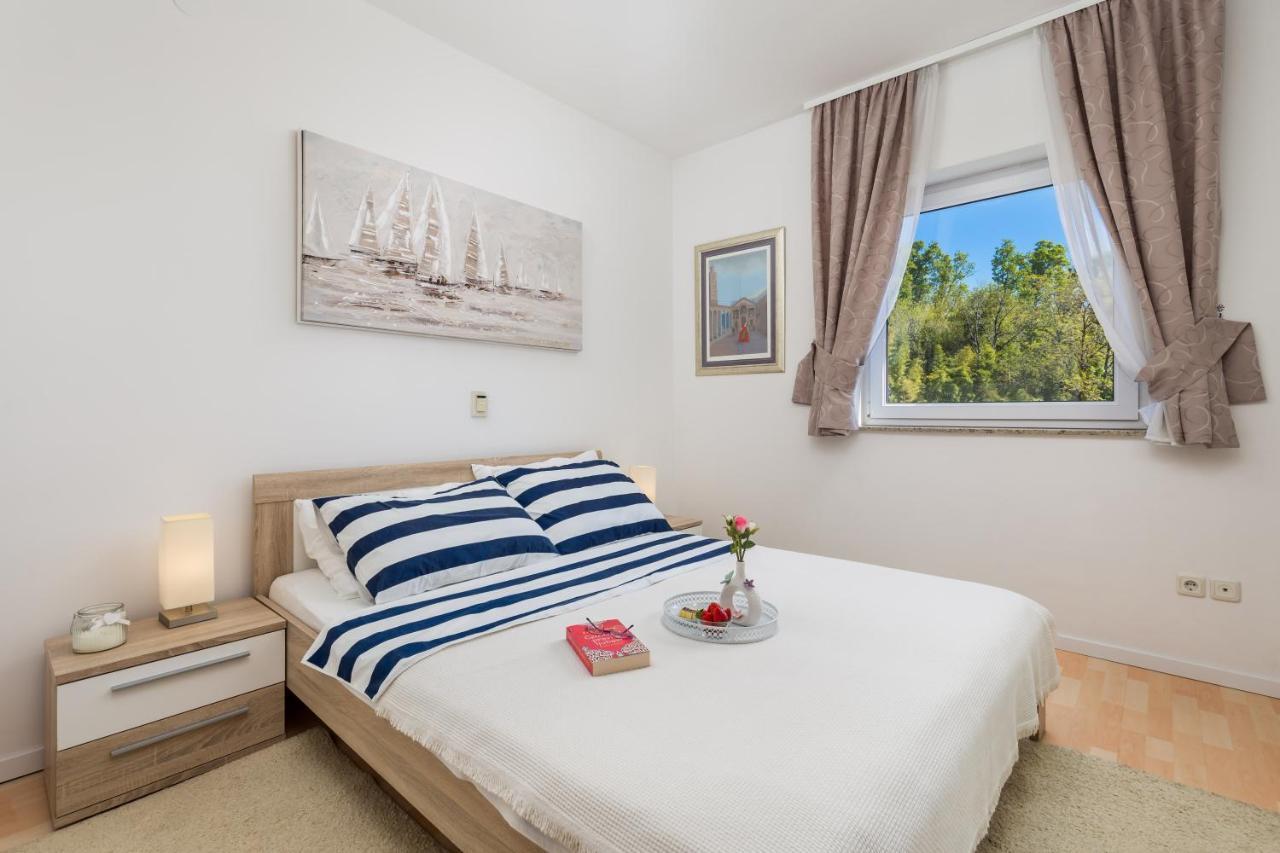 Light Summer Apartment With A Swimming Pool Abbazia Esterno foto