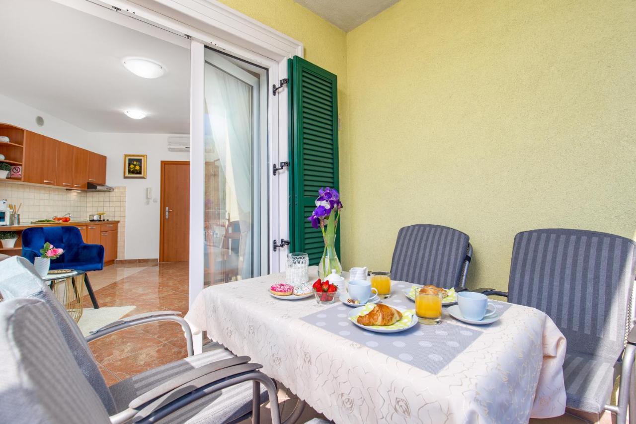 Light Summer Apartment With A Swimming Pool Abbazia Esterno foto